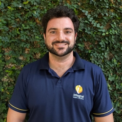 Prof. André